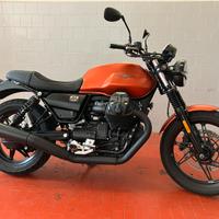 MOTO GUZZI V7 Stone 8.332km