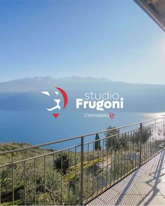 APPARTAMENTO BILOCALE CON SPLENDIDA VISTA LAGO