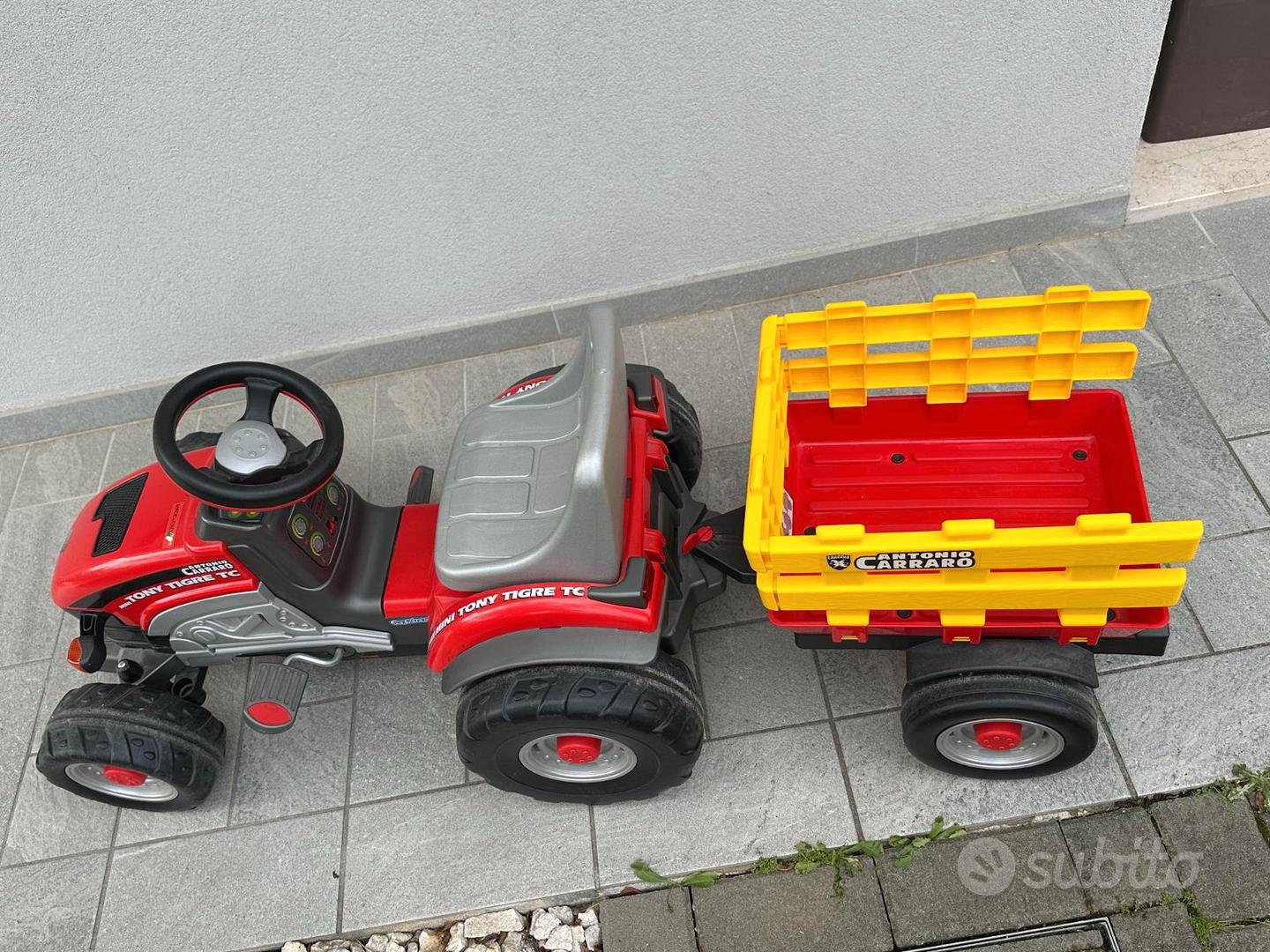 Trattore a pedali per bambini Peg Perego Mini Tony Tutto per i