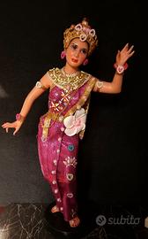 Bambola 40 cm Orientale da collezione