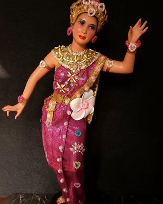 Bambola 40 cm Orientale da collezione