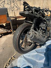 Vedita pezzi scooter sh 125 anno 2018