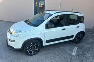 FIAT Panda 1.0 FireFly S&S Hybrid City Life 5posti