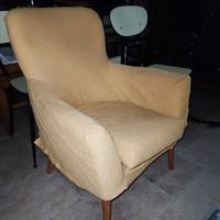 Poltrona stile vintage modernariato lettura design