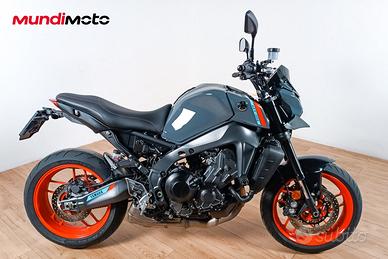 YAMAHA MT 09 - 2021