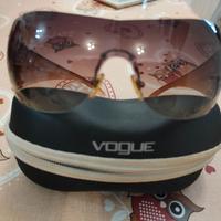 Occhiali da sole Vogue