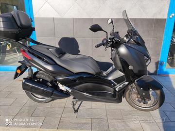 Yamaha X-Max 300 Tech Max
