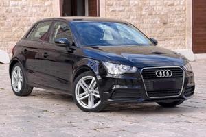 Audi A1 1.6 TDI 90 CV NAVI LED