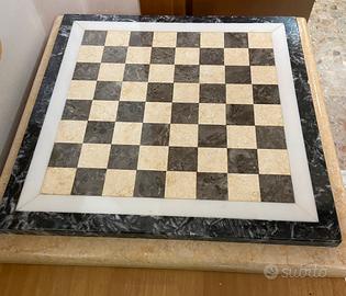 Scacchiera in marmo