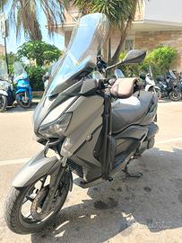 X MAX 250 - 2017