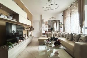 4 LOCALI A MOLINELLA