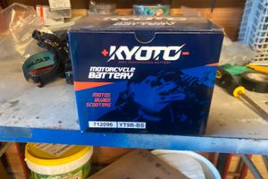 Batteria per moto tmax