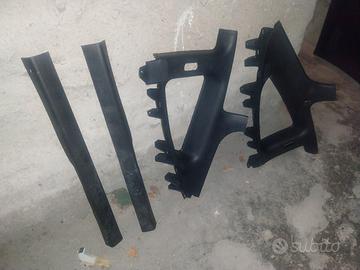 interno pannelli laterali  hyundai coupe del 2004 