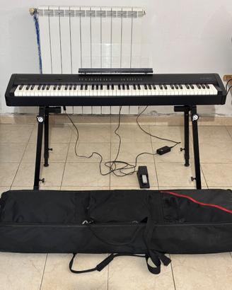 Digital Piano Roland FP-50 con accessori