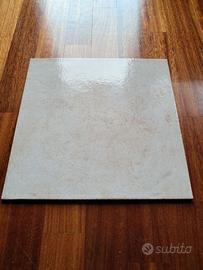 Lotto piastrelle 33mq gres 33 x 33cm Nuove