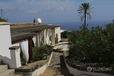 Pantelleria Dammuso LaBarcaBlu Scirocco vista mare