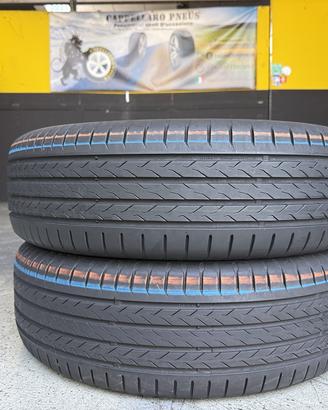 2 Gomme Continental 215/65R17 Estivi 90% residui