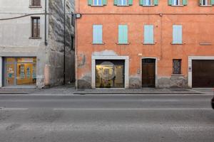 NEGOZIO A MANTOVA