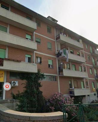 Immobile in asta di 122 m² con 4 locali e box auto
