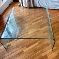 Tavolino di cristallo