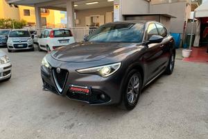 Alfa Romeo Stelvio 2.2 Turbodiesel 160 CV AT8 RWD 