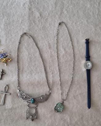 Lotto Bigiotteria e Accessori Vintage/Boho