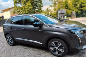 Peugeot 3008-2023 cambio automatico