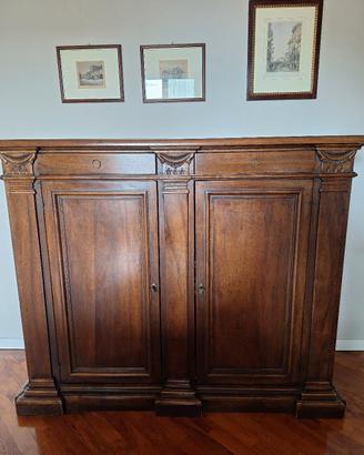 Mobile in legno massello Botti