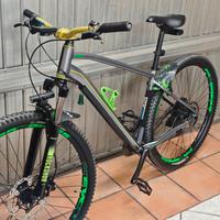 Bici MTB RockRider 29''