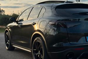 Alfa Romeo Stelvio 2017 - 2.2  210cv