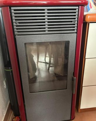 Stufa a pellet Innofire 8 kW bordeaux – classe A+