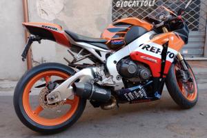 Honda CBR 1000 RR Repsol 2011