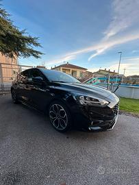 Ford focus st line 120cv diesel