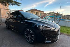 Ford focus st line 120cv diesel