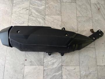 Scarico originale yahama xmax 400 2019-2020