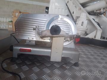 affettatrice PGV modello TYP22