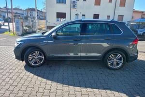 VW Tiguan - Luci Ambient - Telecamera - Sebring 18