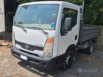 NISSAN Cabstar 35.11 2.5 TDI PC-RG Cabinato Basi