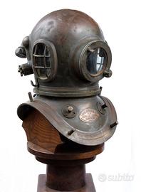 Attrezzatura subacquea da Palombaro ecc.