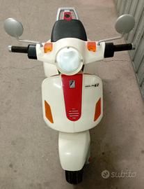 Vespa Peg Perego elettrica 12 volt