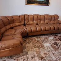 Divano angolare in pelle con letto anni 70