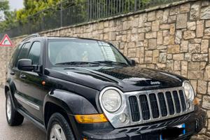 JEEP CHEROKEE 2.8 CRD LIMTED