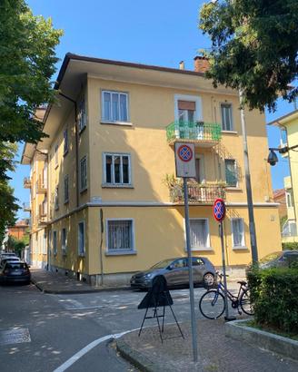 VIALE VENEZIA: APPARTAMENTO BICAMERE DI 170 MQ