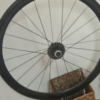 ruota carbonio mozzo carbon ti