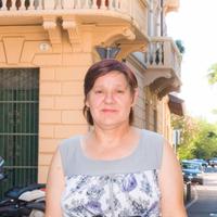 Badante assisto anziana con alzeimer e allettata