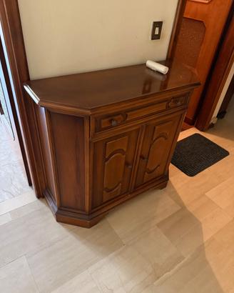Mobiletto in legno