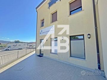 CLINICA VETERINARIA - 180M² - VIA DEL PANE BIANCO,