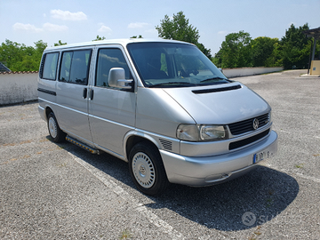 VW caravelle automatico 2.5 TDI 102 CV, 9 posti