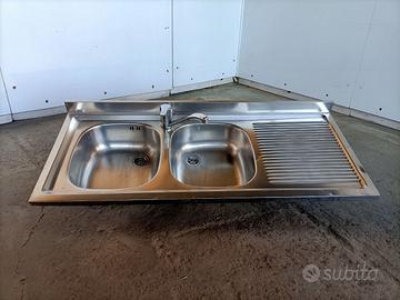 Lavello in acciaio inox