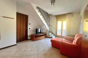 3 LOCALI A DUE CARRARE